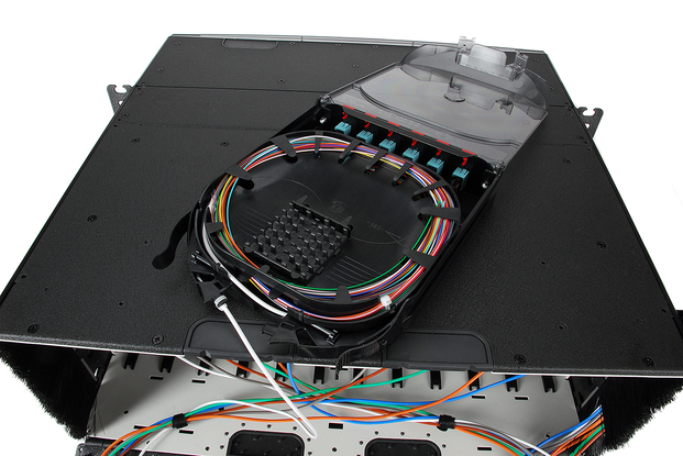 Corning Introduces Customer-Designed CCH Hardware